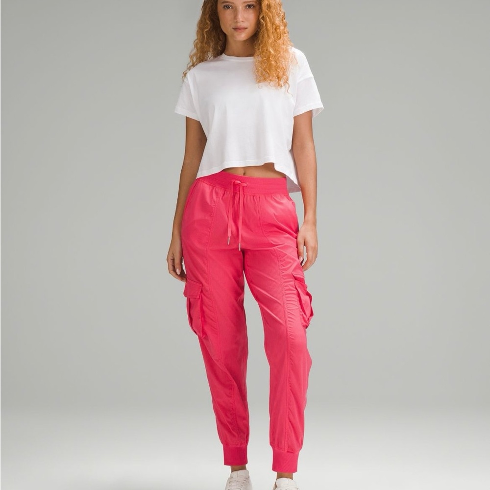 Lululemon Dance Stidio Relaxed Fit Mid Rise Cargo Jogger NWT - Picture 2 of 13